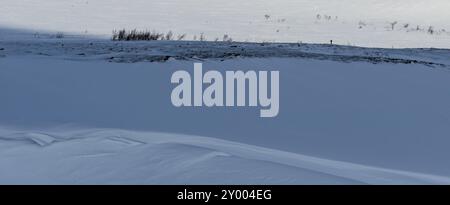 Skifahrer im Visttasvaggi-Tal (Vistasdalen), Kebnekaisefjaell, Norrbotten, Lappland, Schweden, März 2013, Europa Stockfoto