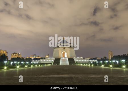 Taipei, Taiwan, 9. Januar 2015: Chiang Kai-Shek Memorial Hall by Night, Asien Stockfoto