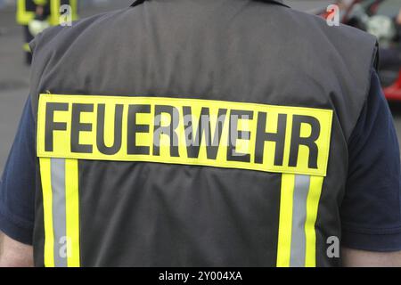 Rückansicht der Feuerwehr mit Schriftzug der Feuerwehr Stockfoto