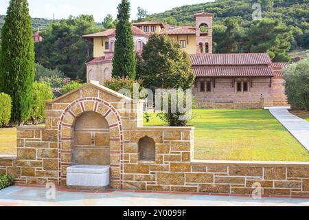 Kirche St. Arsenios von Kappadokien im Kloster Souroti, Griechenland, Europa Stockfoto