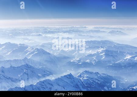 Die bayerischen Alpen aus der Luft gesehen Stockfoto