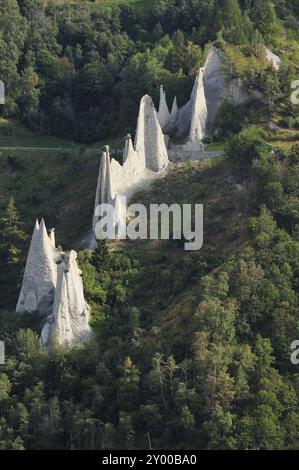 Erdpyramiden von Euseigne im Heremenztal im Kanton Wallis in der Schweiz Stockfoto