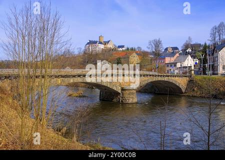 Scharfenstein Burg im Erzgebirge, Schloss Scharfenstein im Erzgebirge, Sachsen in Deutschland Stockfoto