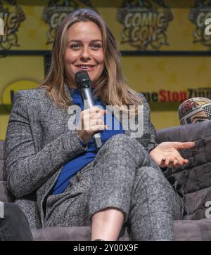 DORTMUND, 7. Dezember 2019: Alicia Silverstone (*1976, US-amerikanische Schauspielerin, Clueless, Batman & Robin) spricht über ihre Erfahrungen im Film Stockfoto