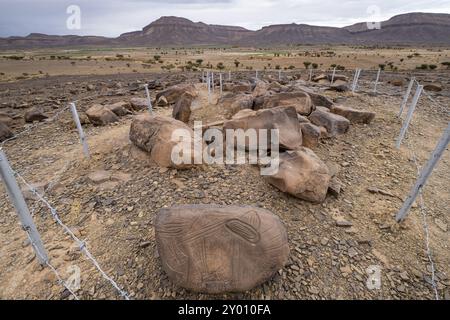 Petroglifo, yacimiento rupestre de Ait Ouazik, Finales del Neolitico, Marruecos Stockfoto