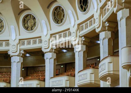 BUKAREST/RUMÄNIEN, 21. SEPTEMBER: Innenansicht des Palastes des Volksgebäudes in Bukarest Rumänien am 21. September 2018 Stockfoto