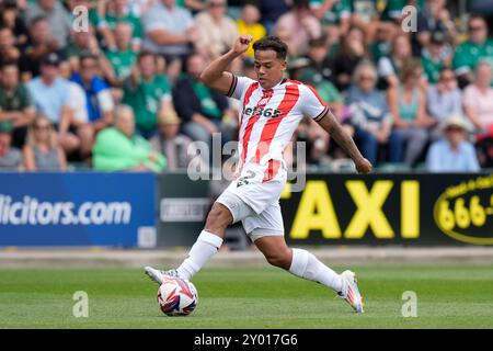 Home Park, Plymouth, Großbritannien. 31. August 2024. EFL Championship Football, Plymouth Argyle gegen Stoke City; Million Manhoef of Stoke City Credit: Action Plus Sports/Alamy Live News Stockfoto