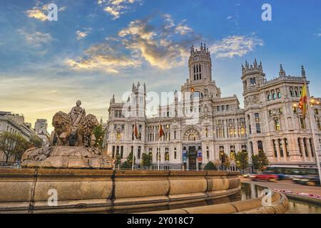 Madrid Spanien, sunrise city Skyline am Cibeles Brunnen Stadtplatz Stockfoto