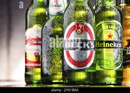 POZNAN, POLEN, 21. JULI 2017: Heineken, Anheuser-Busch InBev, Carlsberg Group und SABMiller sind die wichtigsten Hersteller, die den globalen Biermarkt beherrschen Stockfoto