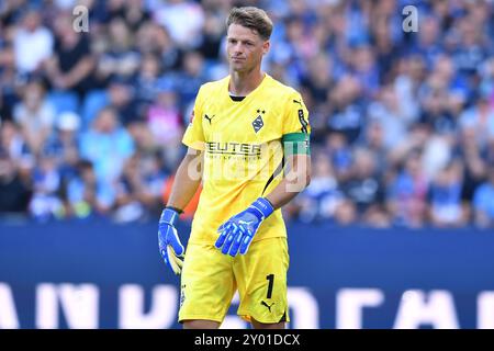 Bochum, Deutschland. 31. August 2024. Fußball 1. Bundesliga 2. Spieltag VfL Bochum - Borussia Mönchengladbach am 31.08.2024 im Vonovia Ruhrstadion in Bochum Jonas Omlin ( Mönchengladbach ) DFL-Vorschriften verbieten jede Verwendung von Fotografien als Bildsequenzen und/oder Quasi-Video. Foto: Revierfoto Credit: ddp Media GmbH/Alamy Live News Stockfoto