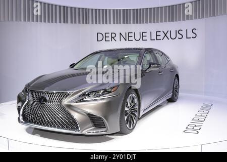 Frankfurt, Deutschland. September 2017. Lexus LS. Impressionen vom 3. Tag der 67. IAA International Motor Show in Frankfurt/Main am Dienstag, September Stockfoto