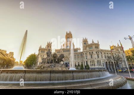 Madrid Spanien, sunrise city Skyline am Cibeles Brunnen Stadtplatz Stockfoto