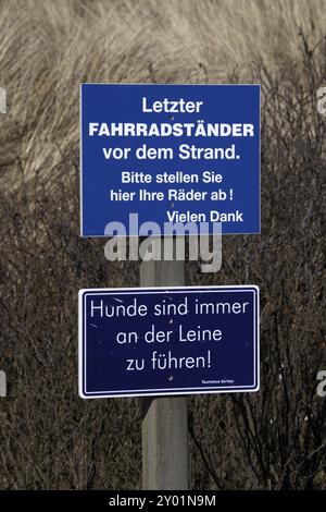 Letzter Fahrradstand vor dem Strand Stockfoto