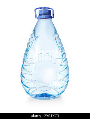 Blaue Wasserflasche aus Kunststoff isoliert auf weiß Stockfoto