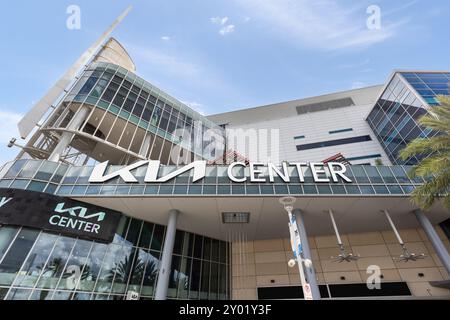 Das Kia Center, ehemals Amway Center, ist eine Mehrzweckarena im Stadtzentrum von Orlando und Heimat des Orlando Magic der NBA. Stockfoto