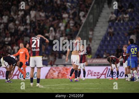 Bologna, Italien. 31. August 2024. Die Spieler von Bologna mit Kopf nach unten am Ende des Spiels der Serie A Enilive 2024/2025 zwischen Bologna und Empoli - Serie A Enilive im Renato DallÕAra Stadion - Sport, Fußball - Bologna, Italien - Samstag, 31. August 2024 (Foto: Massimo Paolone/LaPresse) Credit: LaPresse/Alamy Live News Stockfoto