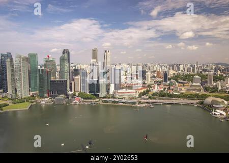 Singapur Skyline, hohe Betrachtungswinkel und Marina Bay business district Stockfoto