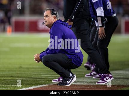August 30 2024 Palo Alto, CA USA TCU-Cheftrainer Sonny Dykes am Rande des NCAA/ACC Football-Spiels zwischen TCU Horned Frogs und dem Stanford Cardinal. TCU besiegte Stanford 34-27 im Stanford Stadium Palo Alto, CA Thurman James/CSM Stockfoto
