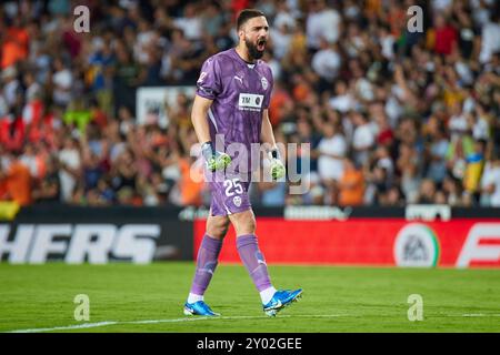 Valencia, Spanien. 31. August 2024. VALENCIA, SPANIEN - AUGUST 31: Giorgi Mamardashvili Torhüter des Valencia CF reagiert beim LaLiga EA Sports Spiel zwischen Valencia CF und Villarreal CF im Mestalla Stadium am 31. August 2024 in Valencia. (Foto von Jose Torres/Photo Players Images/Magara Press) Credit: Magara Press SL/Alamy Live News Stockfoto