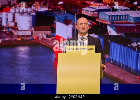 Edinburgh, Vereinigtes Königreich, 31. August 2024. Stephen Flynn, Vorsitzender der SNP bei Westminster, hält die Keynote-Rede vor einem voll bepackten Auditorium auf der Parteikonferenz 2024 am Samstag. Quelle: Brian Wilson/Alamy Live News Stockfoto