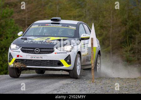 Aberystwyth, Dyfed, Großbritannien. 31. August 2024. 2024 FIA Rallye-Europameisterschaft Tag 2; Fahrer Calle Carlberg und Beifahrer Jorgen Eriksen in ihrer Opel Corsa Rally4 durch Nant Y Moch Stage 8. Credit: Action Plus Sports/Alamy Live News Stockfoto