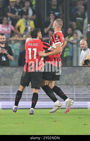 Stadio Olimpico, Rom, Italien. 31. August 2024. Italienischer Fußball der Serie A; Lazio gegen AC Milan; Strahinja Pavlovic vom AC Milan feiert nach dem Tor 0-1 in der 8. Minute Credit: Action Plus Sports/Alamy Live News Stockfoto