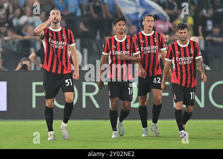 Stadio Olimpico, Rom, Italien. 31. August 2024. Italienischer Fußball der Serie A; Lazio gegen AC Milan; Strahinja Pavlovic vom AC Milan feiert nach dem Tor 0-1 in der 8. Minute Credit: Action Plus Sports/Alamy Live News Stockfoto