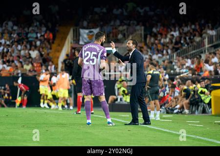 Giorgi Mamardashvili von Valencia CF, Ruben Baraja Trainer von Valencia CF in Aktion während der regulären Saison La Liga EA Sport Runde 4 am 31. August 2024 Stockfoto