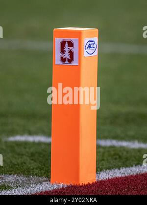 August 30 2024 Palo Alto, CA USA Stanford Cardinal begann dort 2024 ACC Saison zu Hause mit TCU während des NCAA/ACC Football Spiels zwischen TCU Horned Frogs und dem Stanford Cardinal. TCU besiegte Stanford 34-27 im Stanford Stadium Palo Alto, CA Thurman James/CSM Stockfoto