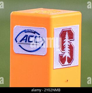 August 30 2024 Palo Alto, CA USA Stanford Cardinal begann dort 2024 ACC Saison zu Hause mit TCU während des NCAA/ACC Football Spiels zwischen TCU Horned Frogs und dem Stanford Cardinal. TCU besiegte Stanford 34-27 im Stanford Stadium Palo Alto, CA Thurman James/CSM Stockfoto