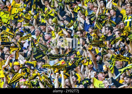 Aachen, Deutschland. 31. August 2024. v.li.:, 31.08.2024, Aachen (Deutschland), Fussball, 3. Liga, Alemannia Aachen - Erzgebirge Aue, Fussball, 3. LIGA, ALEMANNIA AACHEN - ERZGEBIRGE AUE, DFB/DFL-VORSCHRIFTEN VERBIETEN DIE VERWENDUNG VON FOTOGRAFIEN ALS BILDSEQUENZEN UND/ODER QUASI-VIDEO. Quelle: dpa/Alamy Live News Stockfoto