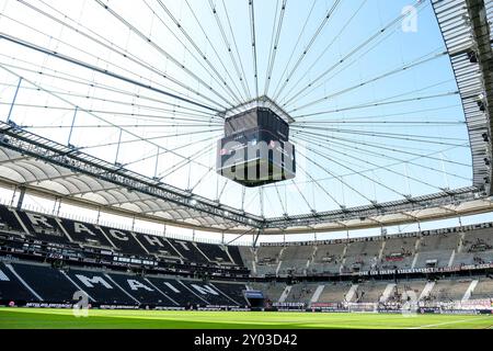 Deutsche Bank Park, GER, Eintracht Frankfurt vs. TSG 1899 Hoffenheim, Fussball, 1. Bundesliga, 2. Spieltag, Saison 2024/2025, 31.08.2024 DFL-VORSCHRIFTEN VERBIETEN DIE VERWENDUNG VON FOTOS als BILDSEQUENZEN und/oder QUASI-VIDEO. Foto: Eibner-Pressefoto/Florian Wiegand Stockfoto