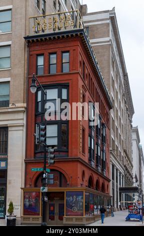 Ein rotes historisches Gebäude an der F und 10th Street Downtown Washington DC, USA Stockfoto