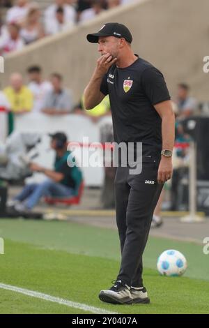 Sebastian Hoeness (Cheftrainer, VfB Stuttgart) - VfB Stuttgart - 1. FSV Mainz 05 Bundesliga Saison 2024 25, Spieltag 2, VfB Stuttgart - 1. FC Mainz 05. Deutschland, Stuttgart, MHP Arena, 30.08.2024 (DFL DFB-VORSCHRIFTEN VERBIETEN DIE VERWENDUNG VON FOTOS als IAMGE-SEQUENZEN und/oder QUASI-VIDEO). Stockfoto