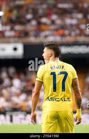 Valencia, Spanien. 31. August 2024. Kiko Femenia von Villarreal CF wurde in der regulären Saison La Liga EA Sport in der vierten Runde zwischen Valencia CF und Villarreal im Mestalla Stadium gezeigt. Endstand: Valencia CF 1:1 Villarreal. Quelle: SOPA Images Limited/Alamy Live News Stockfoto