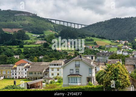 Blick auf die Stadt Mondonedo, auf dem Jakobsweg de los peregrinos, Galicien Stockfoto