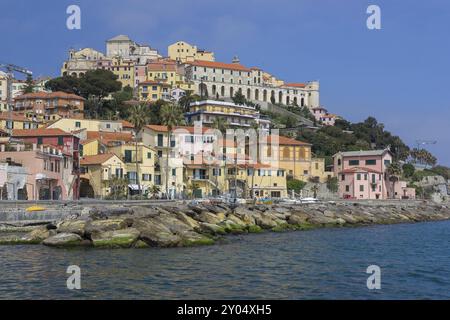 Blick auf Porto Maurizio, Teil der Stadt Imperia und das mittelalterliche Dorf Parasio Stockfoto