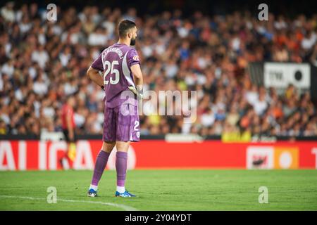 Valencia, Spanien. 31. August 2024. Giorgi Mamardashvili von Valencia CF wurde während des Spiels zwischen Valencia CF und Villareal FC im Mestalla Stadion gesehen. Endpunktzahl: Valencia CF 1:1 Villareal CF. (Foto: Vicente Vidal Fernandez/SOPA Images/SIPA USA) Credit: SIPA USA/Alamy Live News Stockfoto