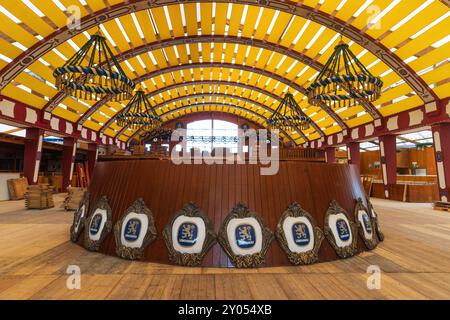 MÜNCHEN, DEUTSCHLAND - AUGUST 30: Einrichtung des jährlichen Oktoberfestes in München am 30. August 2024 Stockfoto