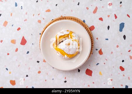 Melow, Zitronenkekse, Kekse, Basilikumscones, Matcha, Vanille, Kaltbreu, Trüffelkäse, Stockfoto