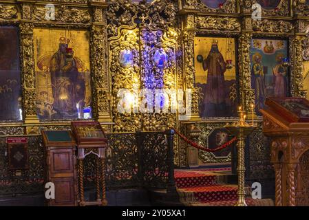 Die Ikonostase in der Peter-und-Paul-Kathedrale in Kasan, Republik Tatarstan, Russland, Europa Stockfoto