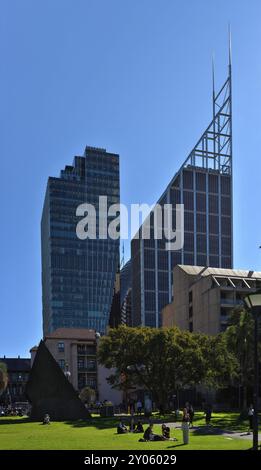 Sydney Architektur, 60 Martin Place und Deutsche Bank Place Turm Wolkenkratzer über dem Sydney Hospital und den Parlamentsgebäuden Stockfoto