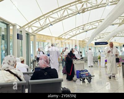 Medina, Saudi-Arabien, 29. Juni 2024: Prinz Mohammad bin Abdulaziz International Airport oder Medina Airport, in Madinah, übernimmt inländische und regionale i Stockfoto