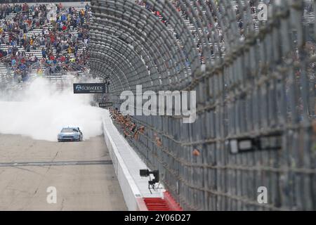 22. Juli 2018, Loudon, New Hampshire, USA: Kevin Harvick (4) feiert nach dem Gewinn des Foxwoods Resort Casino 301 auf dem New Hampshire Motor Speedway i Stockfoto