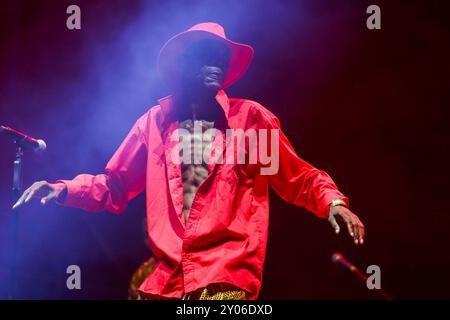 Jupiter & Okwess treten beim HEUTIGEN Festival 2024 am 31. August 2024 in Turin auf. Stockfoto