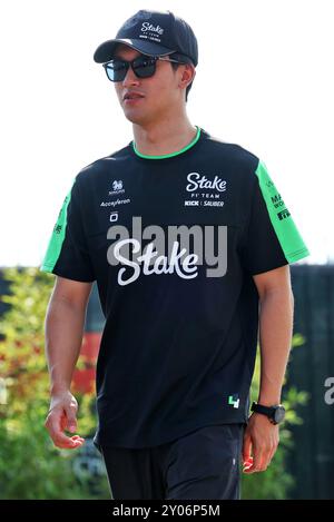 Monza, Italien. September 2024. Zhou Guanyu (CHN) sauber. Formel-1-Weltmeisterschaft, Rd 16, großer Preis von Italien, Sonntag, 1. September 2024. Monza Italien. Quelle: James Moy/Alamy Live News Stockfoto