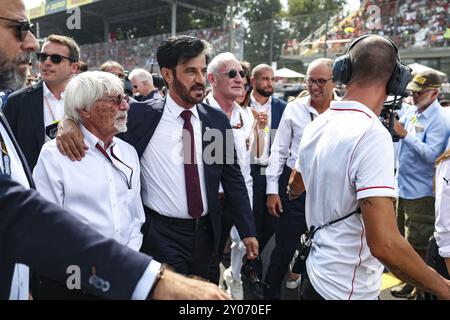 BEN SULAYEM Mohammed (vae), Präsident der FIA, und ECCLESTONE Bernie (gbr), ehemaliger CEO der Formel-1-Gruppe, Portrait Startaufstellung während der Formel-1-Weltmeisterschaft Pirelli Gran Premio dâItalia 2024, Grand Prix 2024 von Italien, 16. Runde der Formel-1-Weltmeisterschaft 2024 vom 30. August bis 1. September 2024 auf dem Autodromo Nazionale Monza, Italien Stockfoto