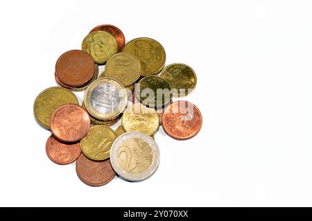 Stapel Euro und Cent, Hintergrund verschiedener Münzen verschiedener Werte, 2 Euro, 1 Euro, 50 Euro, 20 Euro, 10 10, 5 5, 2 2 Cent und 1 Cent Stockfoto