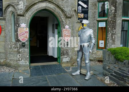 Außenansicht der King Arthur's Great Halls, Tintagel, Großbritannien - John Gollop Stockfoto