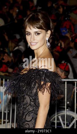 Penelope Cruz bei der Premiere von „Pirates of the Caribbean: On Stranger Tides“ in Los Angeles am 7. Mai 2011 im Disneyland in Anaheim. Gutschrift: L Stockfoto